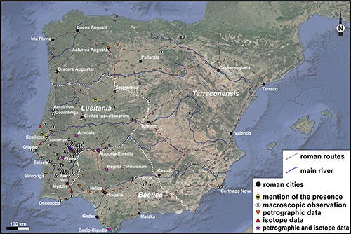 Mapa histórico de la península ibérica que muestra rutas romanas, ríos principales, ciudades romanas y diferentes tipos de datos arqueológicos y geológicos con nombres de regiones y localidades en estilo cartográfico detallado.

Descripción generada con IA